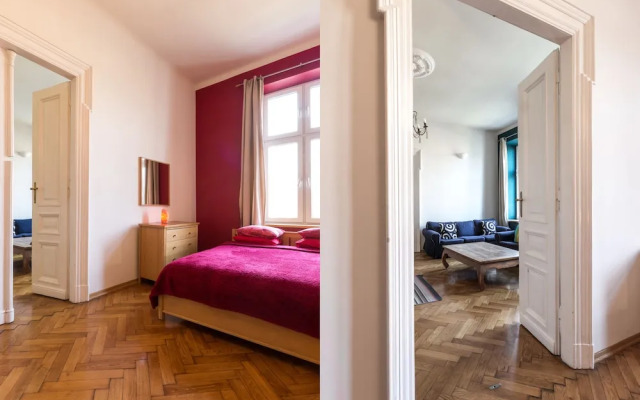 Stanislas Apartment