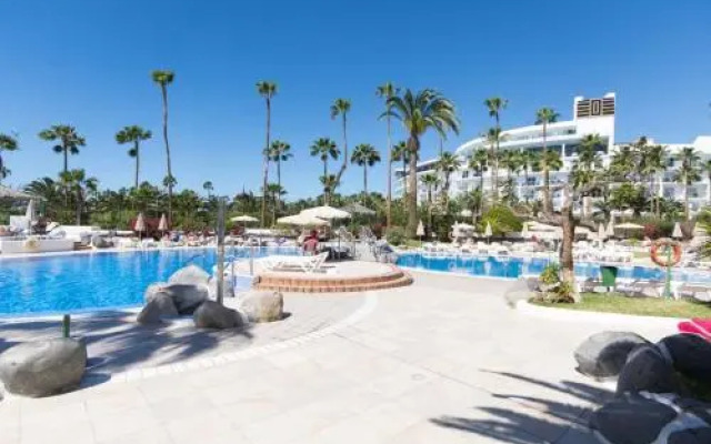 Altamira 73 - One Bed