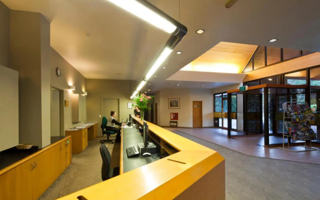 Swiss-Belresort Coronet Peak