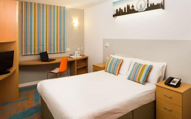 ibis Styles London Excel