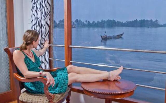 Dona House Boats at Alappuzha (Alleppey Backwaters)