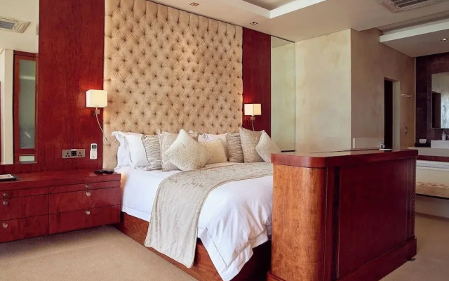 Penthouse 712 at La Montagne by First Private Stays - фото 4