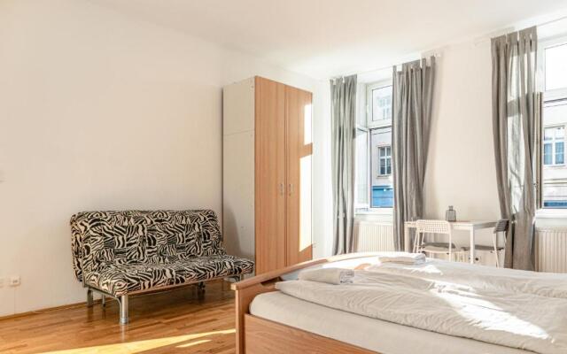 Comfortable 3BR shared Apart. - Suitable For Long Stays