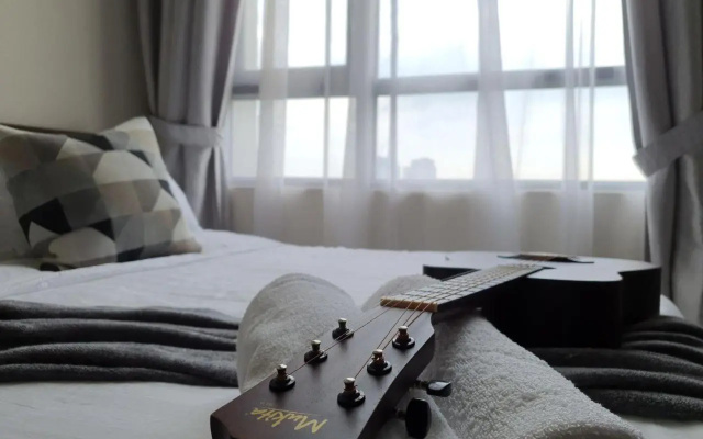 The Perfect Getaway @ Tamarind Suites, Netflix 300Mbps – Guest Rooms – Cyberjaya