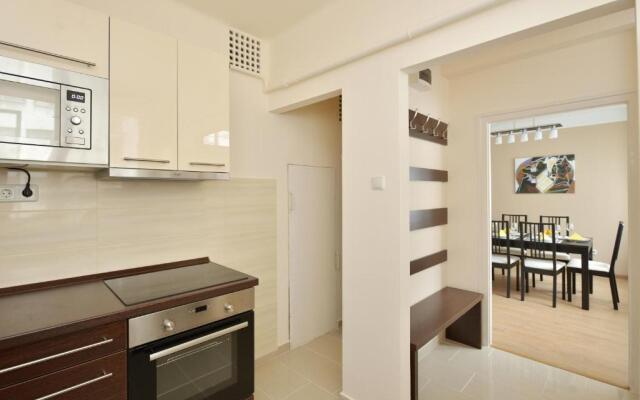 Deak Apartment