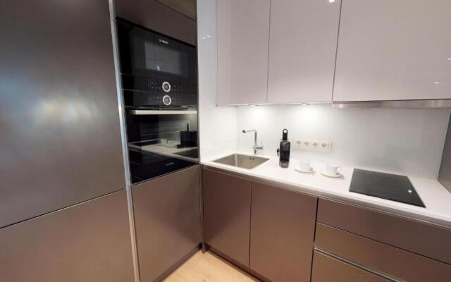 White Pearl Apartment 1.02