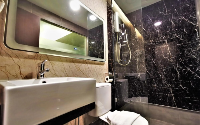 Prestigo Hotel