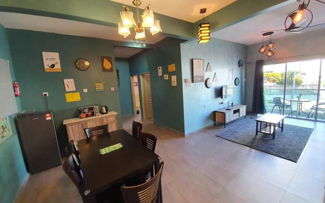 Cameron Mossy Home @ Quintet