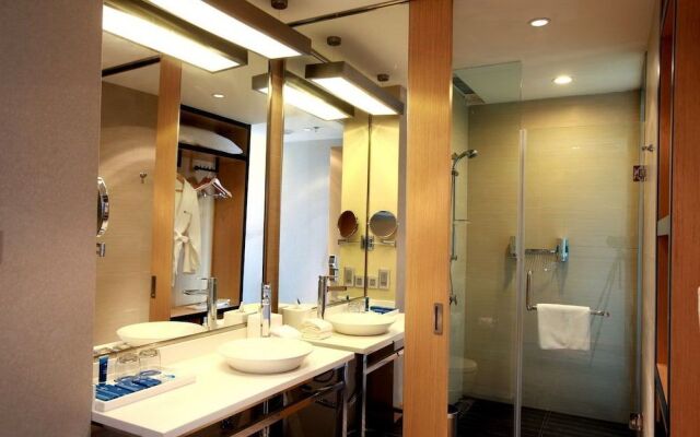 Thank Inn Hotel Shandong Yantai Haiyang Zhenhua Commercial Building