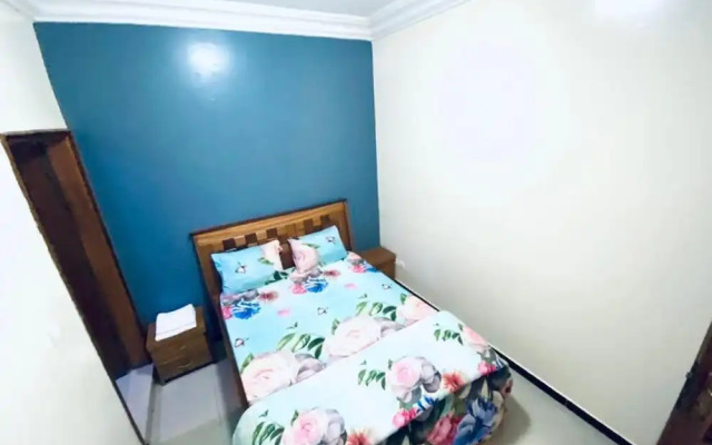 Mam Lovely 3-bed Apartment in Dakar-almadies