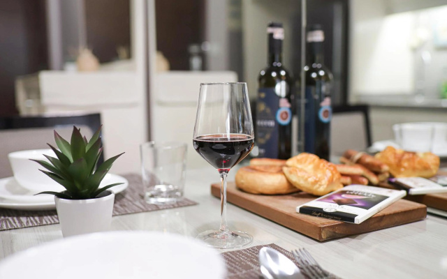 CLASSICA by Kozystay – Meal – Jakarta