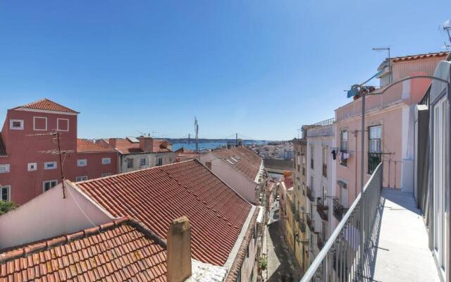 LovelyStay - Luxury Oasis in Bairro Alto