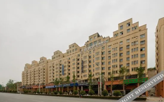 Lano Hotel (Nanzhao Renmin Road)