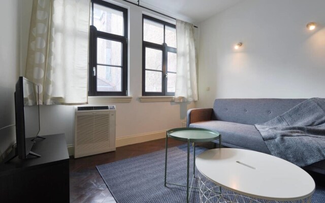 Saint Pauls Suite 18