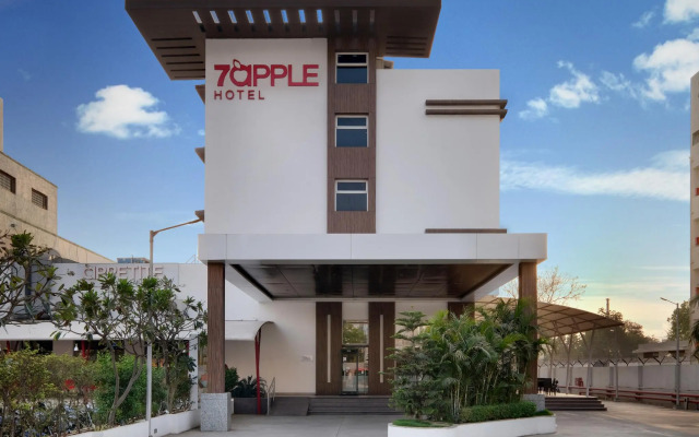 7 Apple Hotel