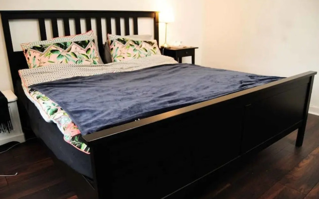 Welcoming Glasgow Home Next Underground