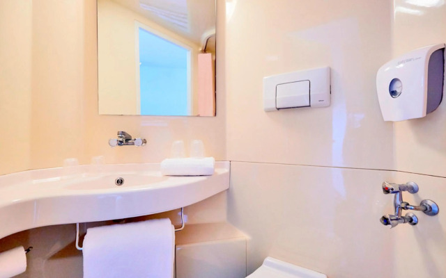 Première Classe Valenciennes Ouest - Petite Forêt