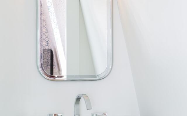 The Christopher, The Edgartown Collection