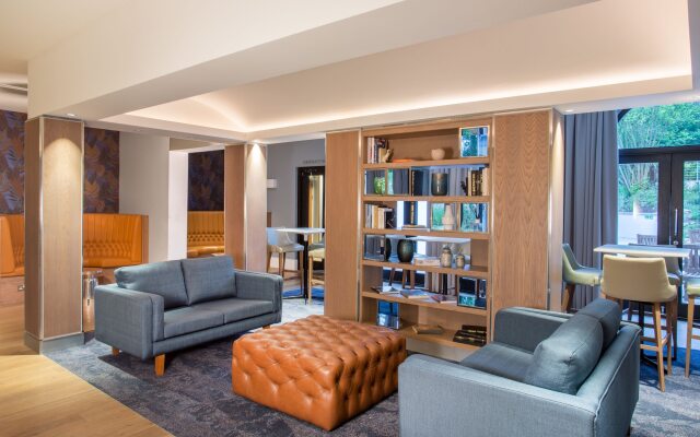 Crowne Plaza Gerrards Cross by IHG