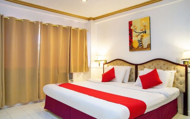 OYO 137 Residencia RSY Condotel
