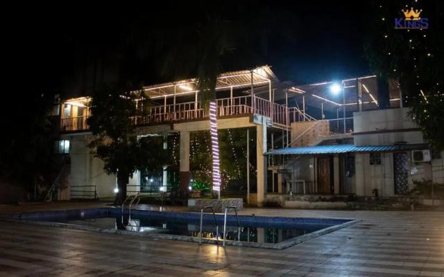 Kings Hotel And Resort