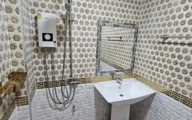 Chiangmai Lanna & Modern Loft  Hotel