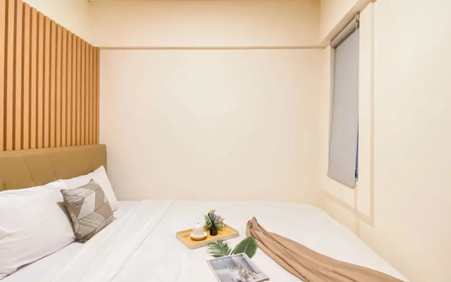 Cozy And Minimalist 1Br With Working Room Meikarta Apartment – Guest Rooms – Cibatu