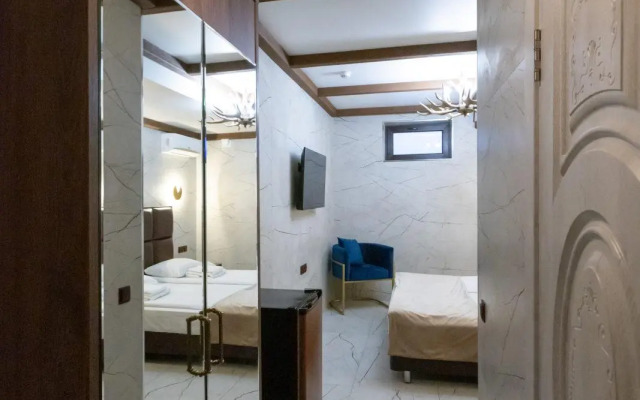 Апартаменты в центре Эсто-Садок с бассейном