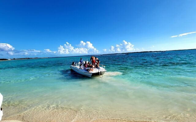Kahari Resort, a Peace and Plenty Resort Property
