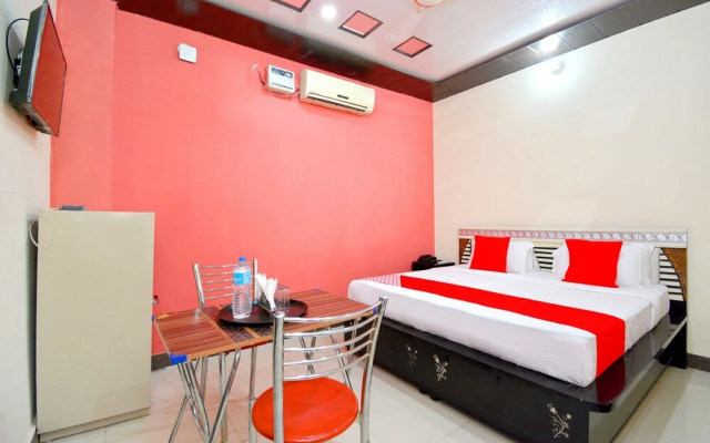 Oyo 42945 Surya Hotel