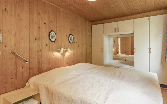 6 Person Holiday Home in Lokken-by Traum