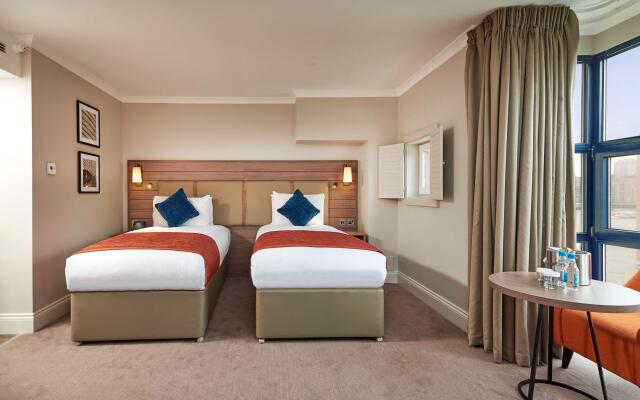 DoubleTree by Hilton London - Docklands Riverside