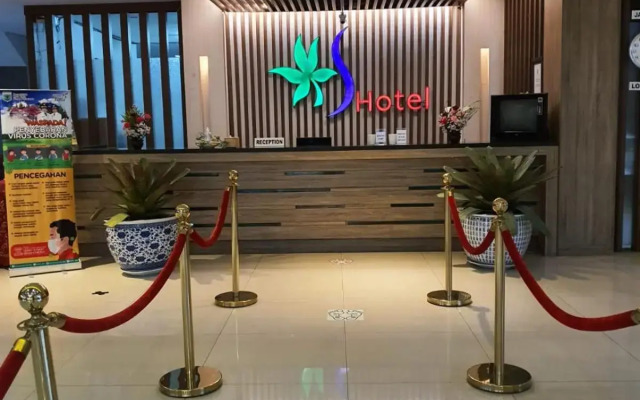 Batu Suki Resort and Hotel