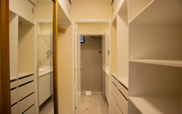 w Modern 3BR w Balcony Near Kennedy Park