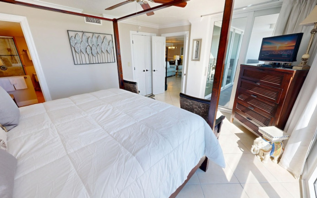 Shoreline Towers 2035 2 Bedroom Condo