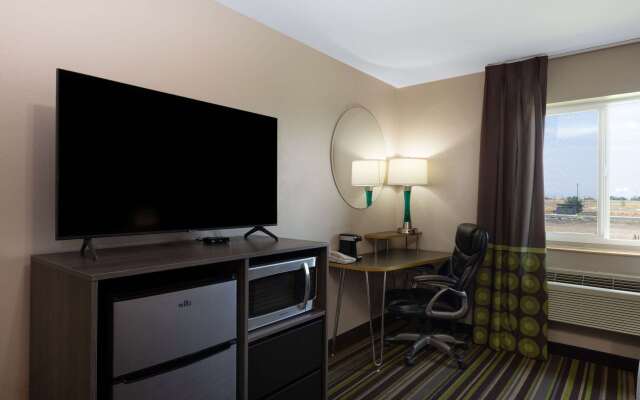 Super 8 by Wyndham Belgrade/Bozeman Airport