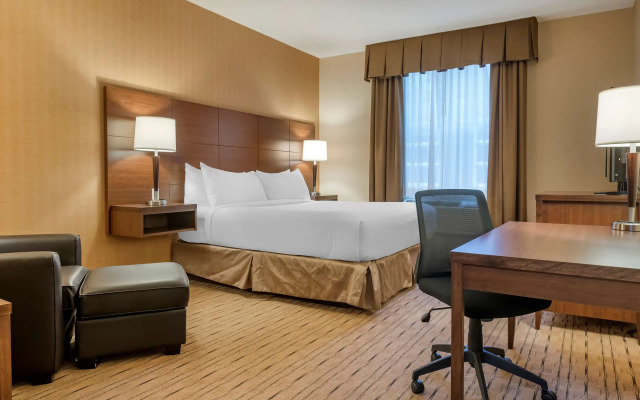 Best Western Plus Bathurst Hotel & Suites