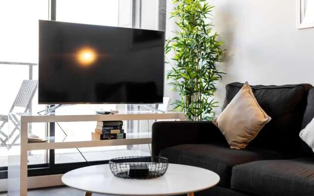 Modern Studio in Heart of Lively Chapel Street