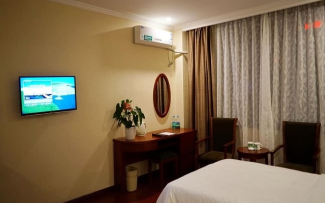 GreenTree Inn XuZhou Pizhou Railway Station Jiefang West Road Hotel – Guest Rooms – Xuzhou