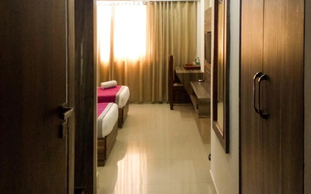 Nexstay Crystal Residency
