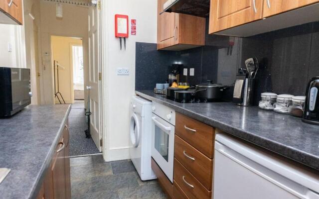 Karah Suites - Montpellier Apartments