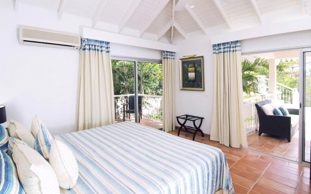 Charming Tropical Villa, Walk to the Beach! AC, Pool, Free Wifi, Concierge, Ideal for Families — фото 3