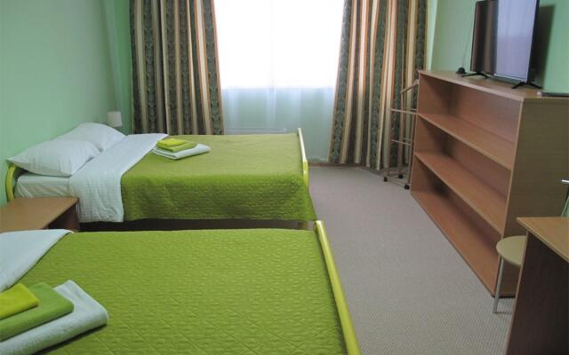 Bolshoy Ural na Stachek Living Quarters