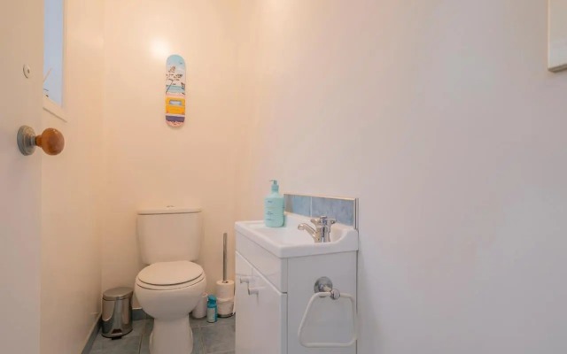 Hillside Haven - Tairua Holiday Home