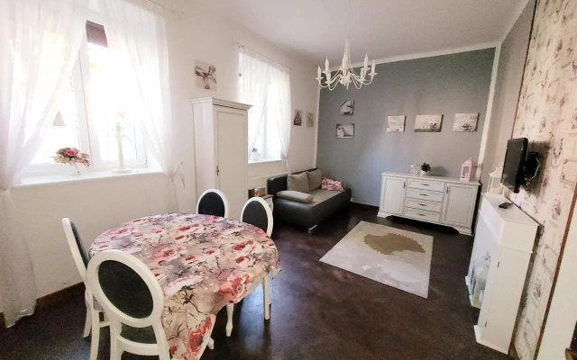 Old Town Apartment