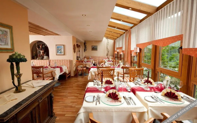 Wohlfühl & Genusshotel Felsenhof - Ihr 4* Hotel In Bad Kleinkirchheim, Kärnten