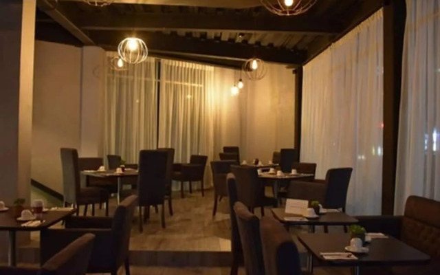 ESDUMA HK Hotel Pachuca