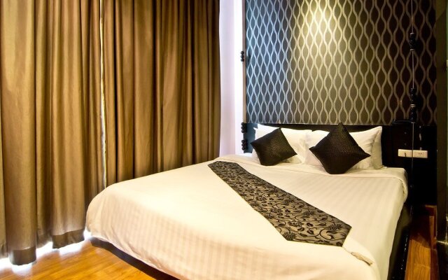 ZEN Rooms Basic Glitz Bangkok Hotel