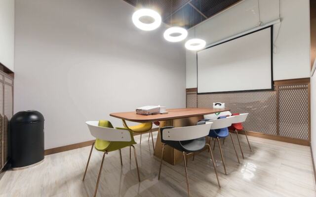 ibis Styles Shanghai New Hongqiao Hotel