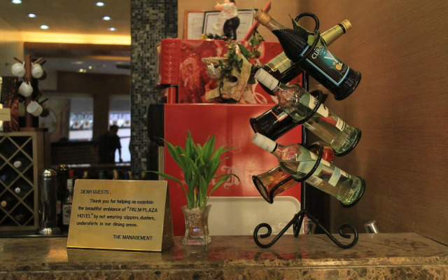 Palm Hotel Manila